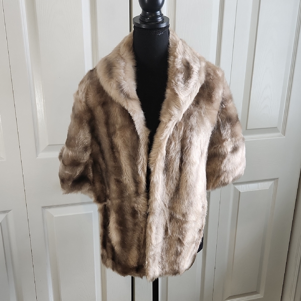 Vintage Glenoit‎ Womens Faux Fur Stole One Size 60s Old Money Shawl USA Elegant
